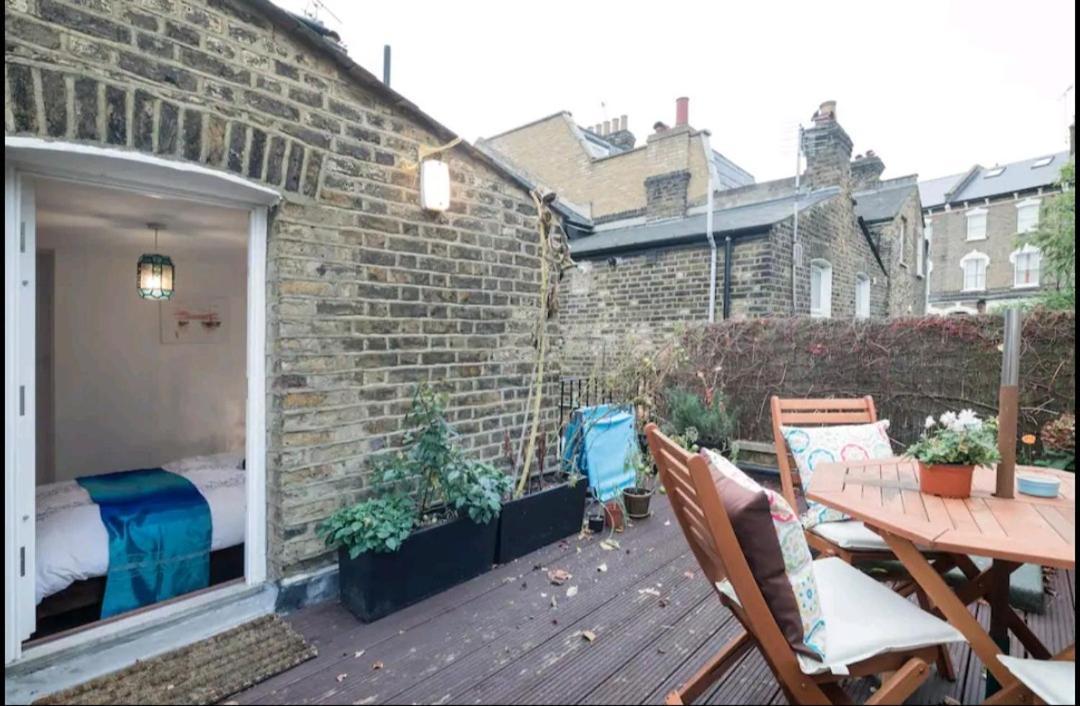 Stylish Room With Private Bath & Terrace In Super Central Clapham Junction Minutes From Victoria, Waterloo Londra Esterno foto