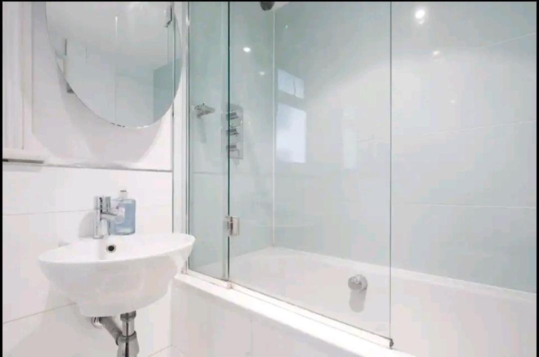 Stylish Room With Private Bath & Terrace In Super Central Clapham Junction Minutes From Victoria, Waterloo Londra Esterno foto