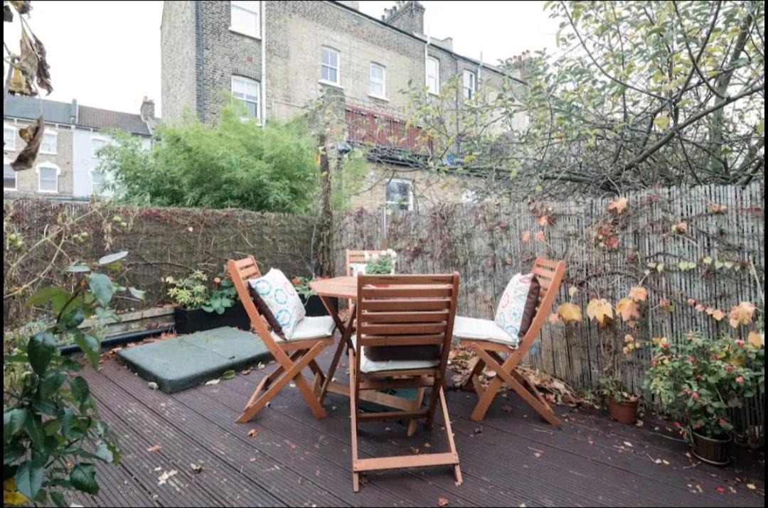 Stylish Room With Private Bath & Terrace In Super Central Clapham Junction Minutes From Victoria, Waterloo Londra Esterno foto
