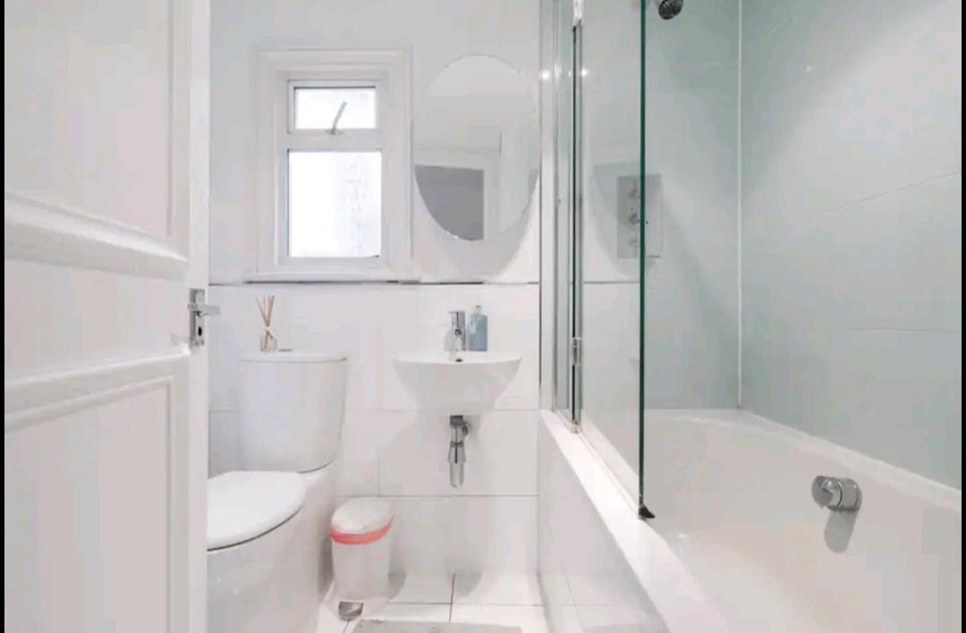 Stylish Room With Private Bath & Terrace In Super Central Clapham Junction Minutes From Victoria, Waterloo Londra Esterno foto